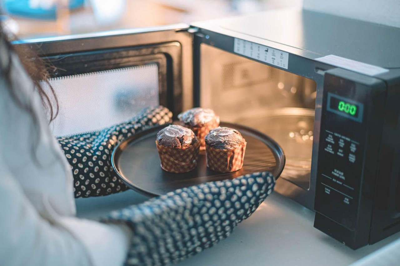 10 Microwave Terbaik Desain Elegan 