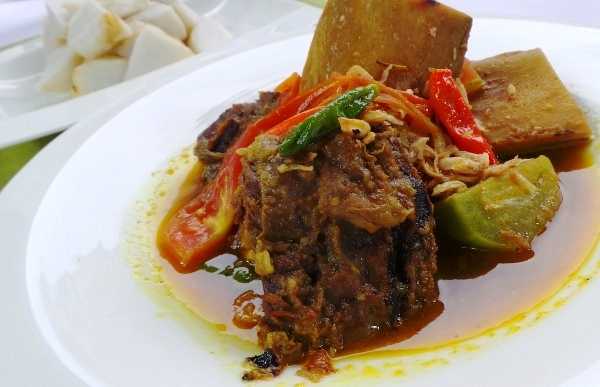 Resep Bakung Mekuah (Pindang Iga) Khas Bali