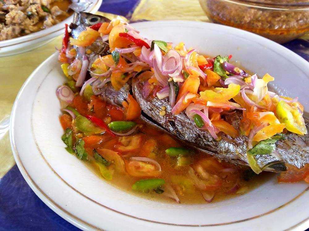 Resep Masakan Ikan Bakar Colo Dabu-Dabu (Sulawesi Utara)